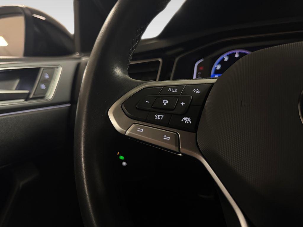 Volkswagen Taigo R-Line 1.0 TSI 81 kW (110 CV) - 8