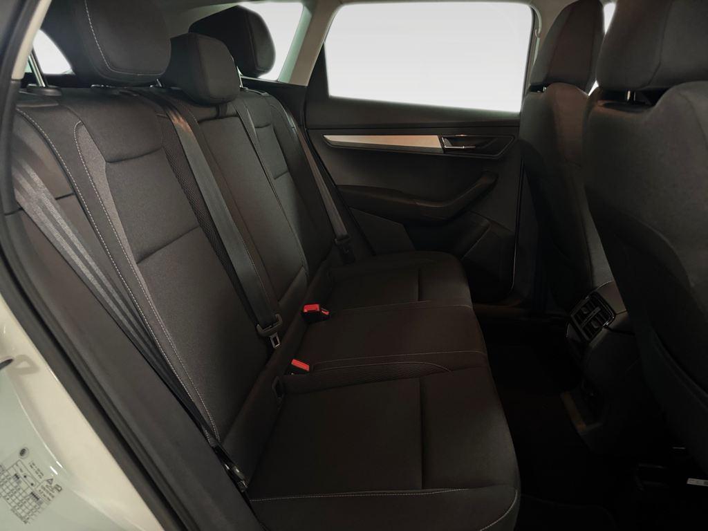 Skoda Karoq 1.5 TSI ACT Selection DSG 110 kW (150 CV) - 5