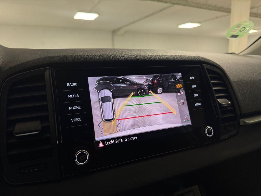 Skoda Karoq 1.5 TSI ACT Selection DSG 110 kW (150 CV) - 13