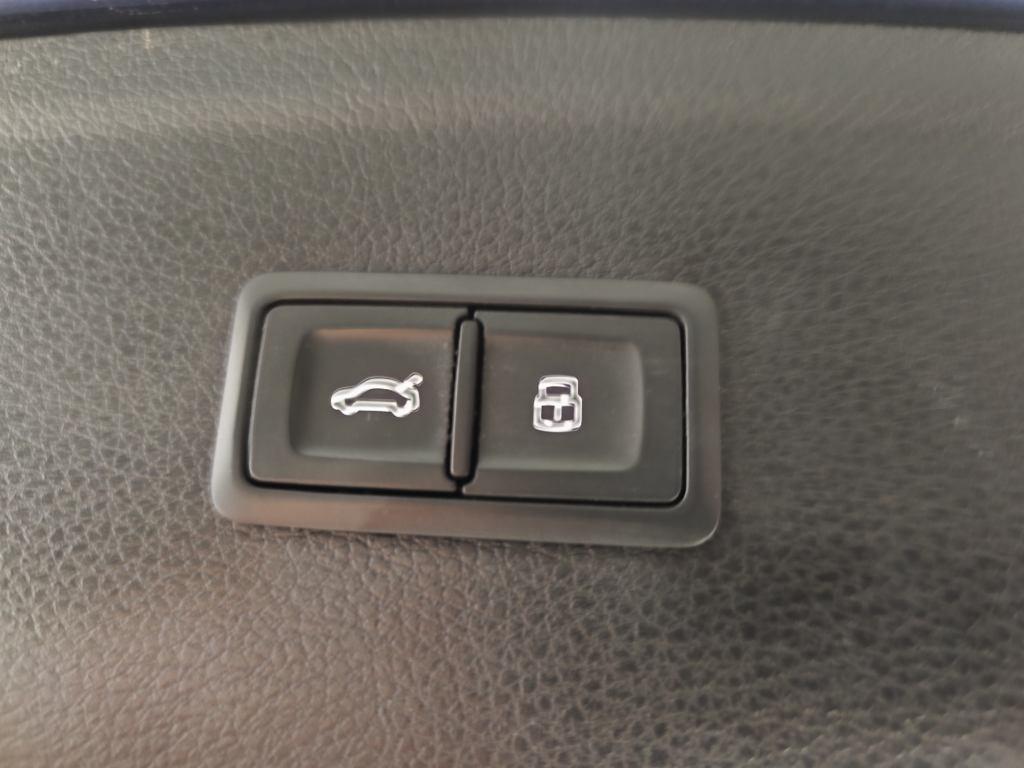 Audi Q5 Black line 40 TDI quattro-ultra 150 kW (204 CV) - 11