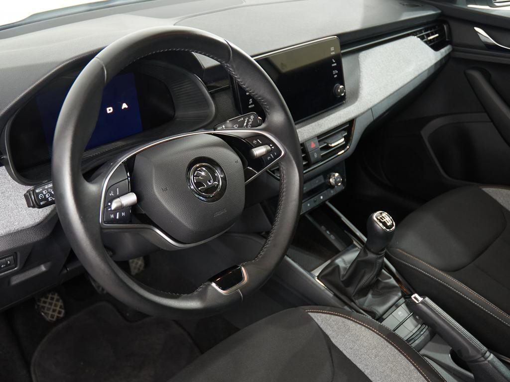 Skoda Kamiq 1.0 TSI Selection 85 kW (115 CV) - 8