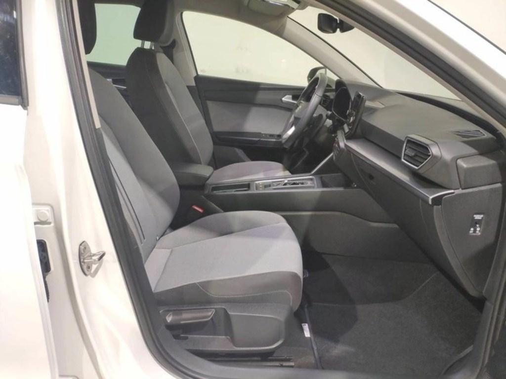 SEAT León ST 1.5 eTSI Style 25 Aniversario DSG 85 kW (116 CV) - 4