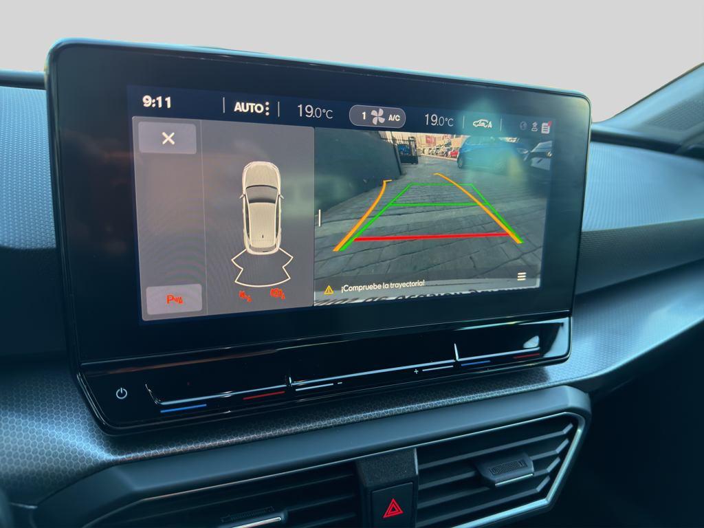 SEAT León 2.0 TDI S&S Style Go 85 kW (115 CV) - 11