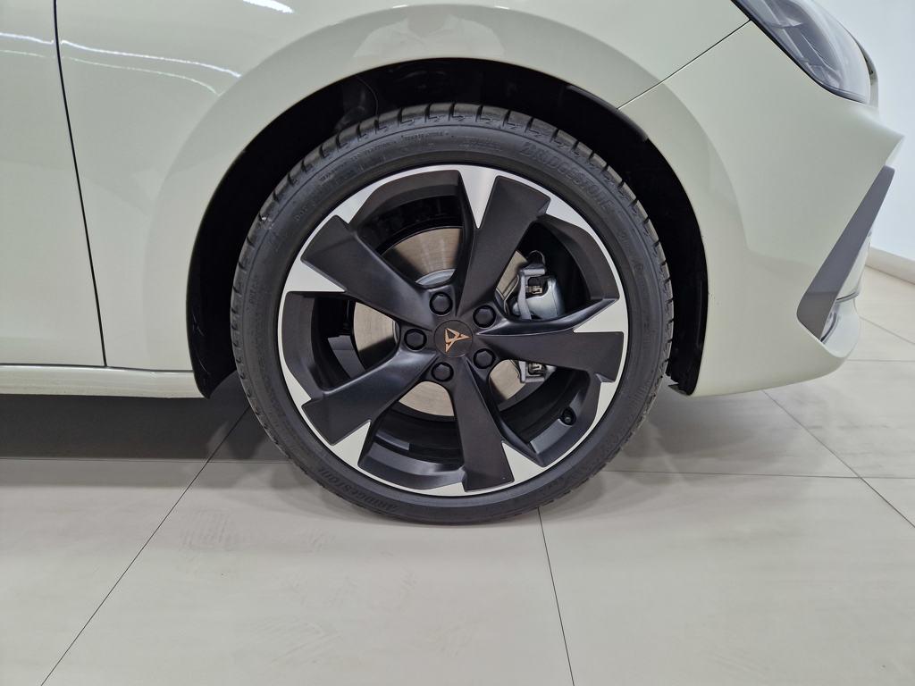 CUPRA León 1.5 TSI e-Hybrid 150 kW (204 CV) DSG - 7