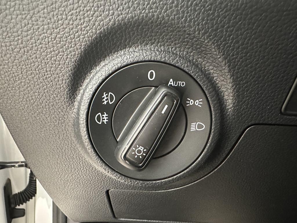 SEAT Ibiza 1.0 TSI S&S Style XM 70 kW (95 CV) - 10