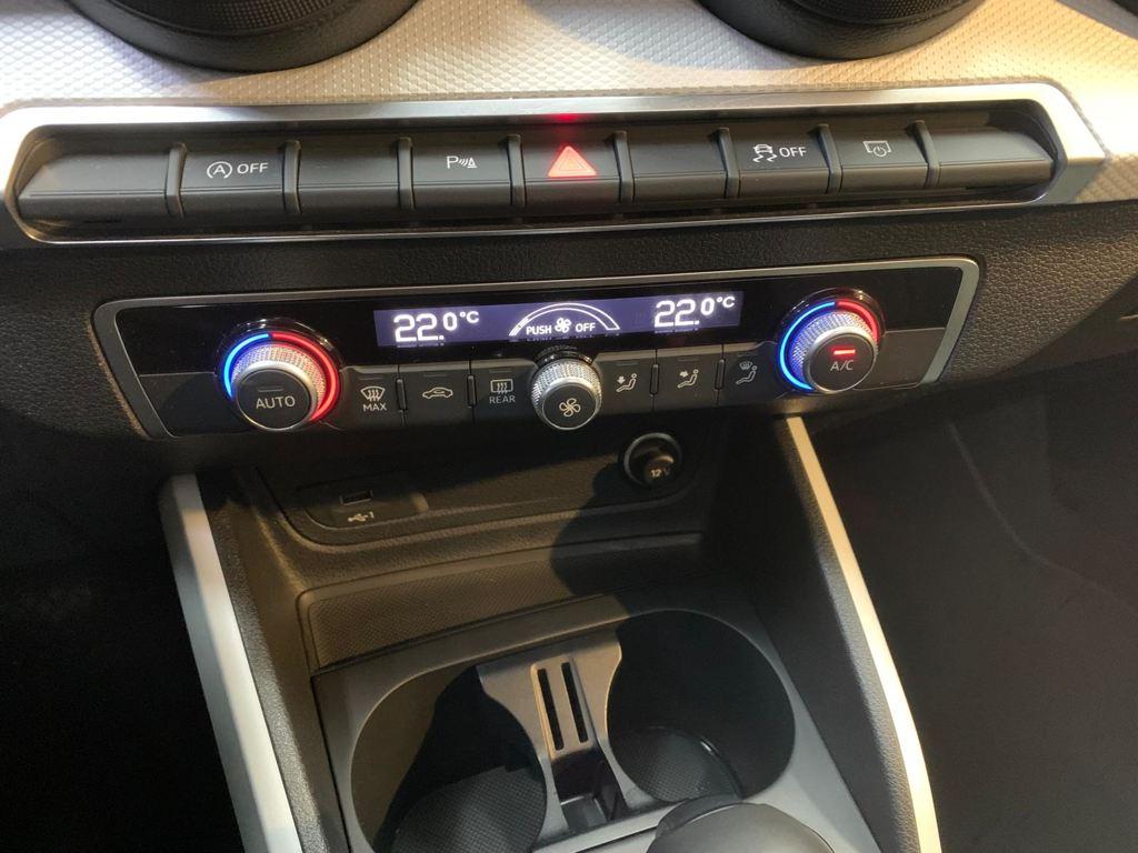 Audi Q2 design 35 TFSI 110 kW (150 CV) S tronic - 12