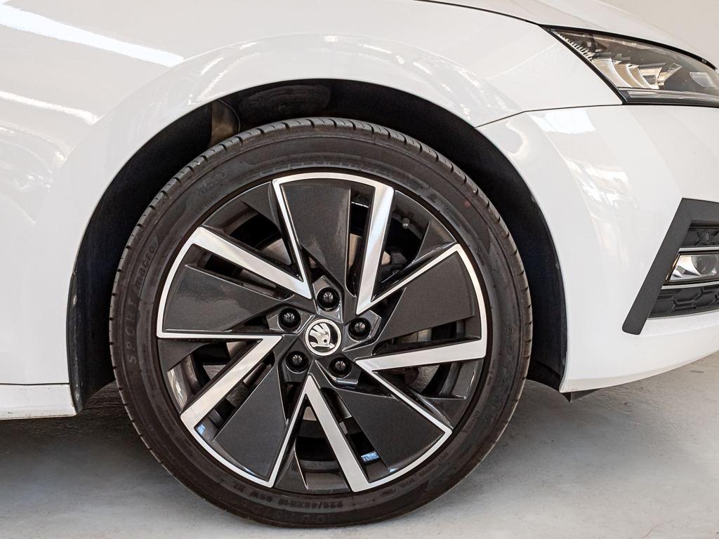 Skoda Octavia Combi 1.4 TSI PHEV Style DSG 150 kW (204 CV) - 7