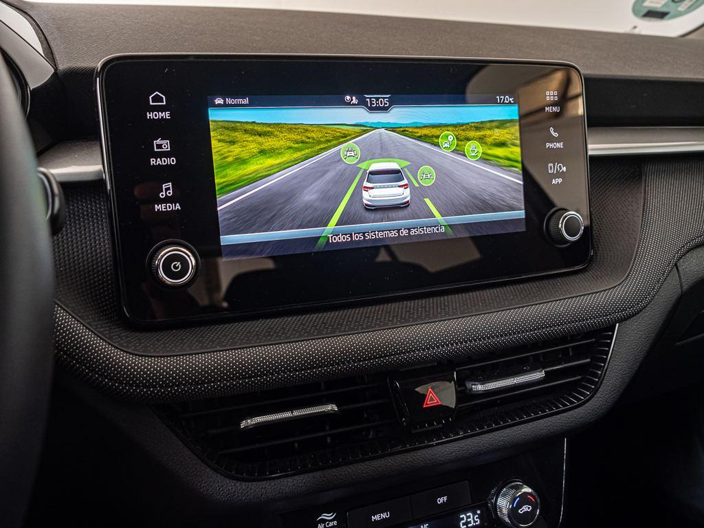 Skoda Fabia 1.0 TSI Selection DSG 85 kW (115 CV) - 19