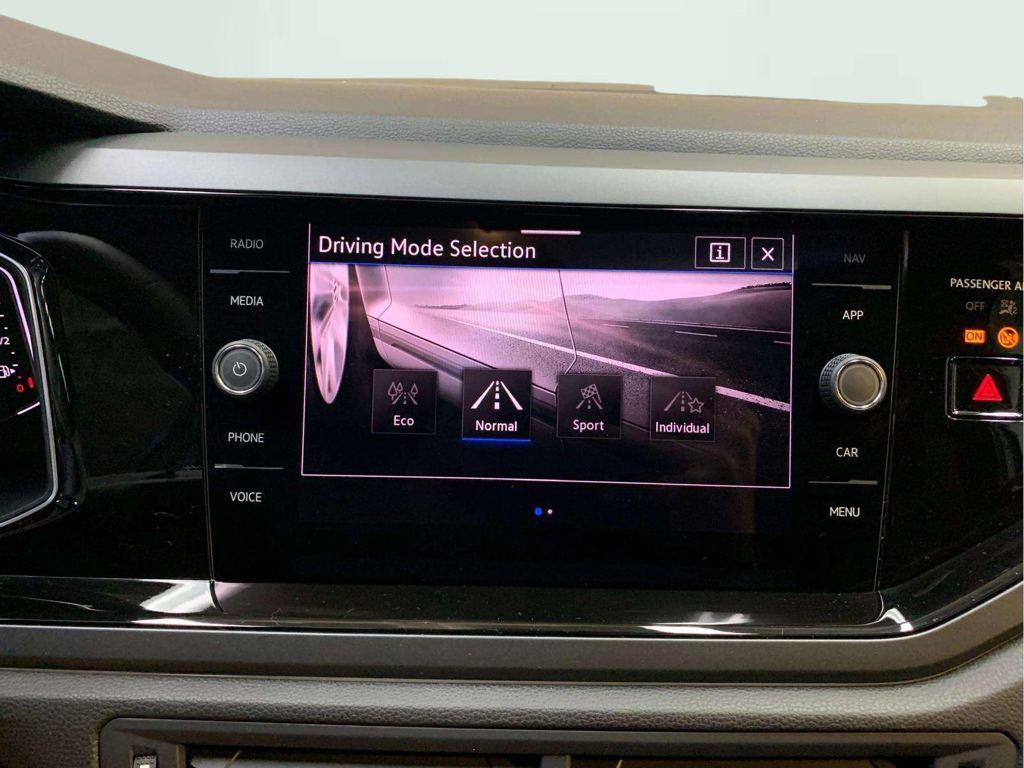 Volkswagen Taigo R-Line 1.5 TSI 110 kW (150 CV) DSG - 12