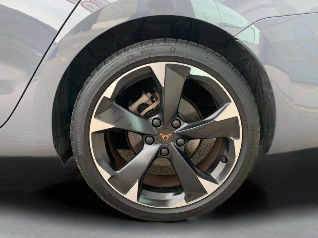 CUPRA Leon Sportstourer 1.5 eTSI DSG 110 kW (150 CV) - 7