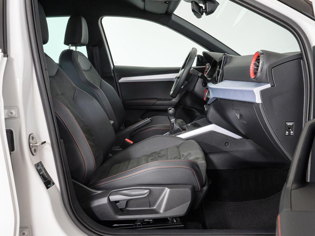 SEAT Arona 1.0 TSI S&S FR Plus 81 kW (110 CV) - 4