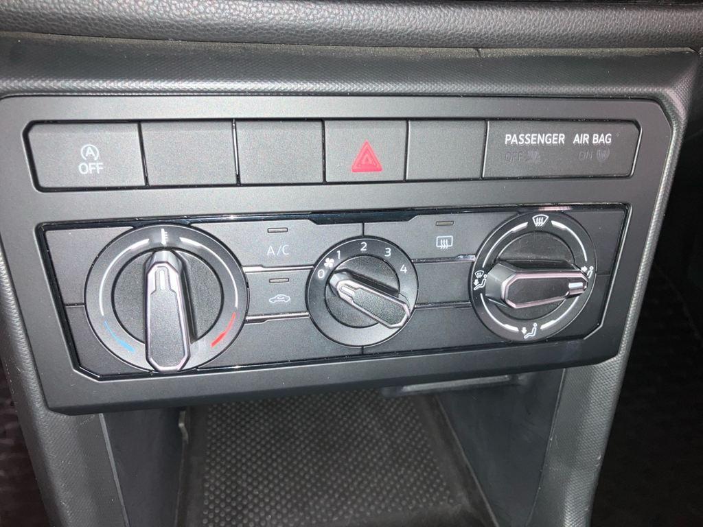 Volkswagen T-Cross 1.0 TSI 70 kW (95 CV) - 9