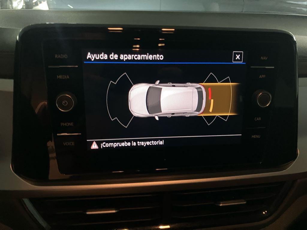 Volkswagen T-Roc Life 1.0 TSI 85 kW (115 CV) - 9