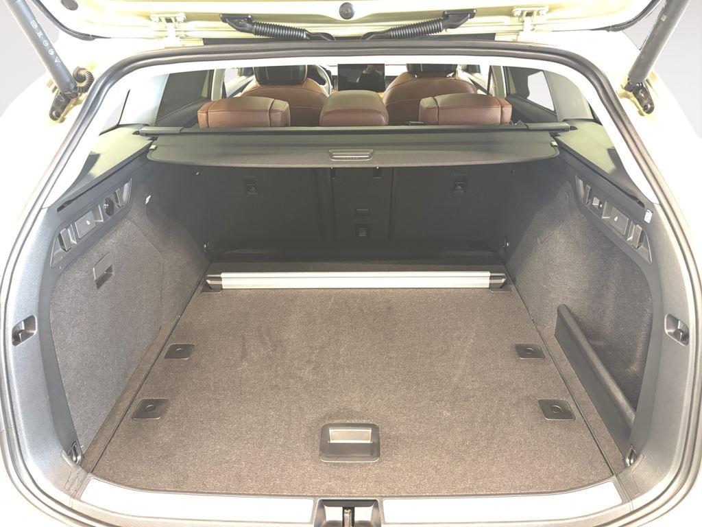 Skoda Superb Combi 2.0 TDI L&K DSG 110 kW (150 CV) - 6