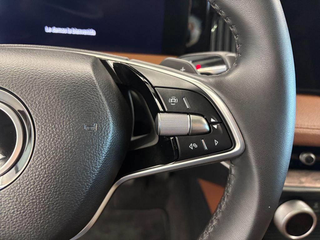 Skoda Superb Combi 2.0 TDI L&K DSG 110 kW (150 CV) - 9