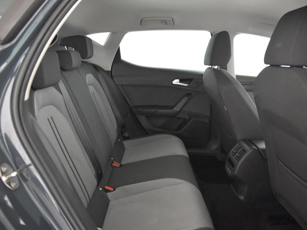 SEAT León 1.5 eTSI Style 25 Aniversario DSG 85 kW (116 CV) - 5