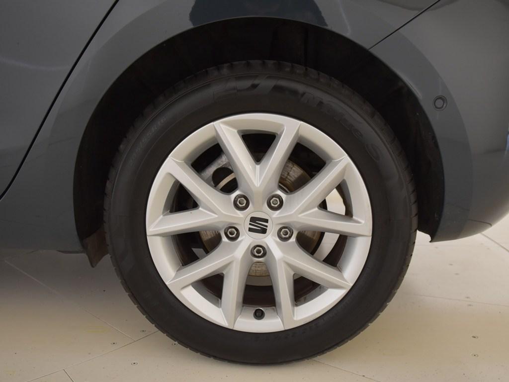 SEAT León 1.5 eTSI Style 25 Aniversario DSG 85 kW (116 CV) - 7