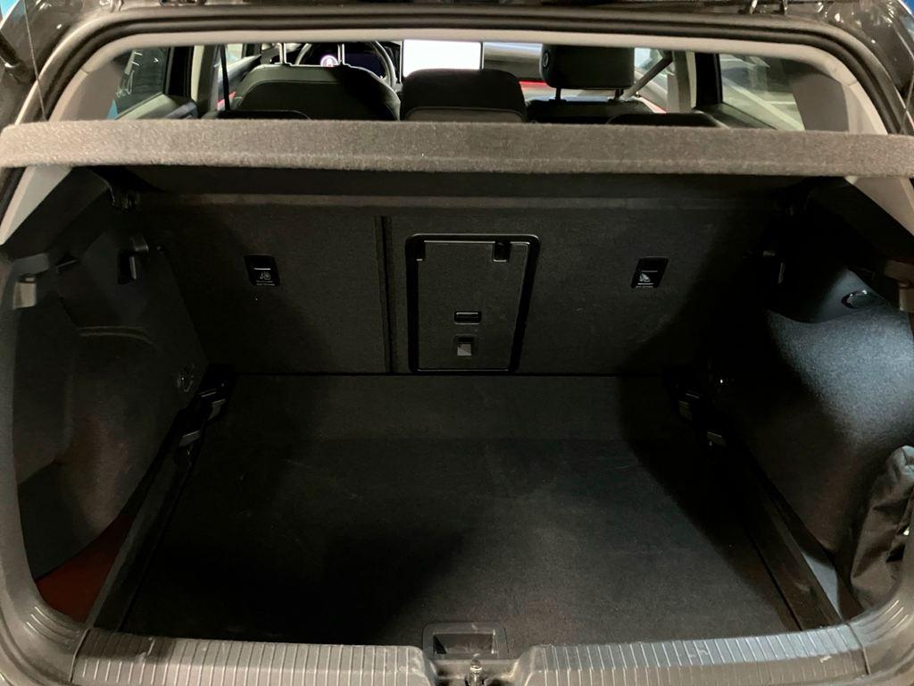 Volkswagen Golf Life 1.5 eTSI 85 kW (116 CV) DSG - 6