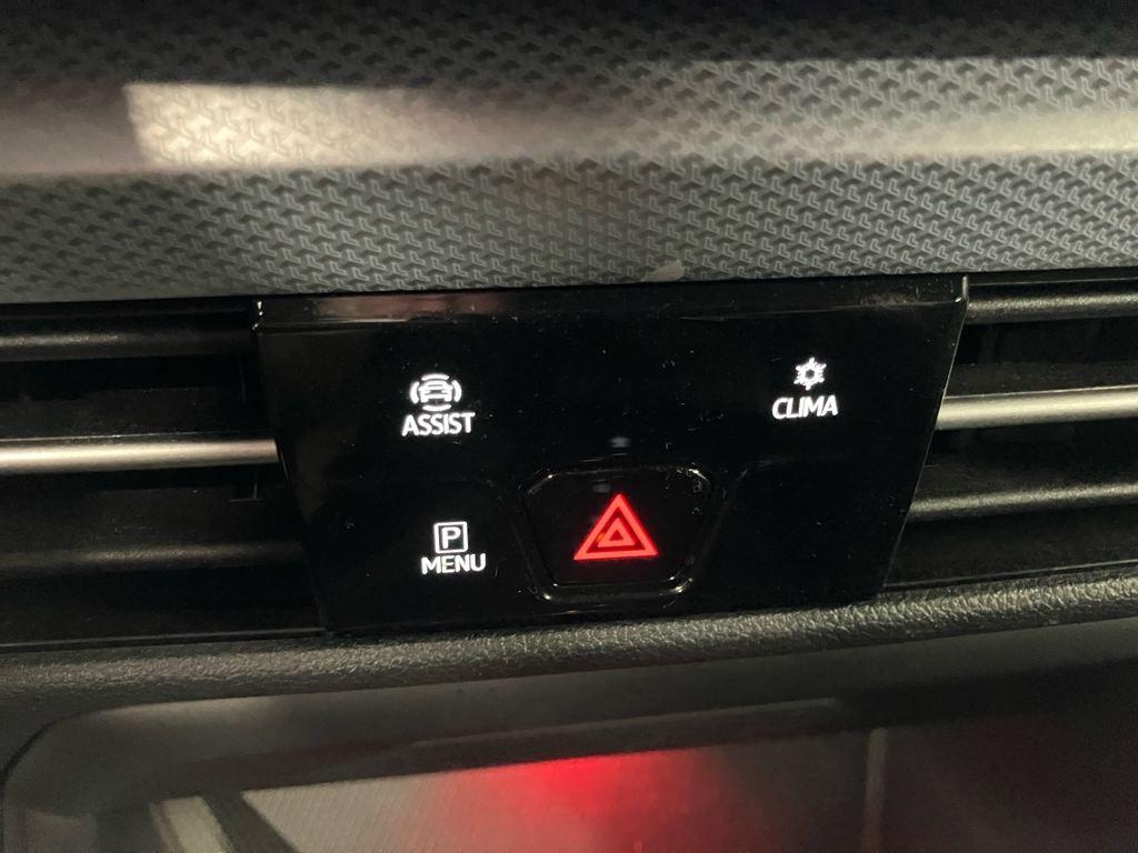 Volkswagen Golf Life 1.5 eTSI 85 kW (116 CV) DSG - 12