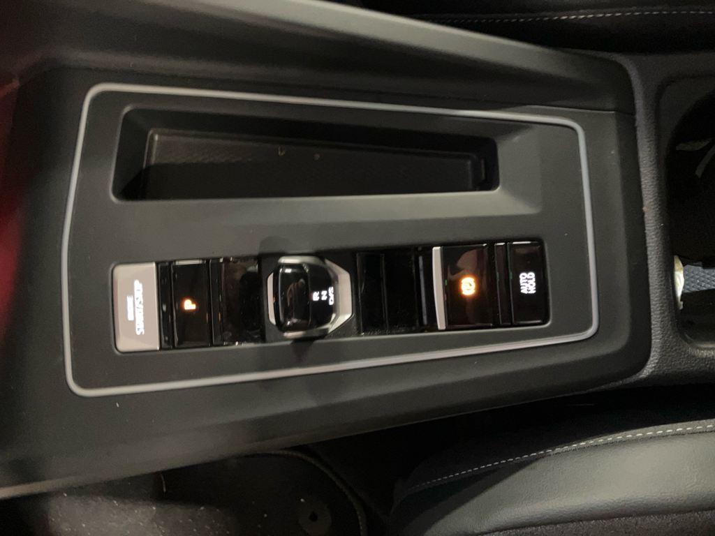 Volkswagen Golf Life 1.5 eTSI 85 kW (116 CV) DSG - 13