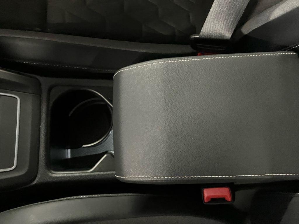 Volkswagen Golf Life 1.5 eTSI 85 kW (116 CV) DSG - 14