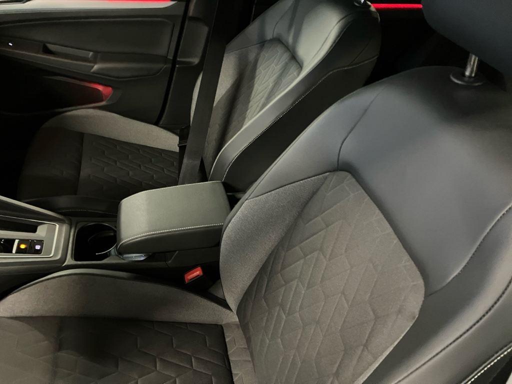 Volkswagen Golf Life 1.5 eTSI 85 kW (116 CV) DSG - 16