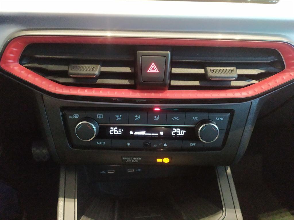 SEAT Ibiza 1.0 TSI FR Salta 85 kW (115 CV) - 9