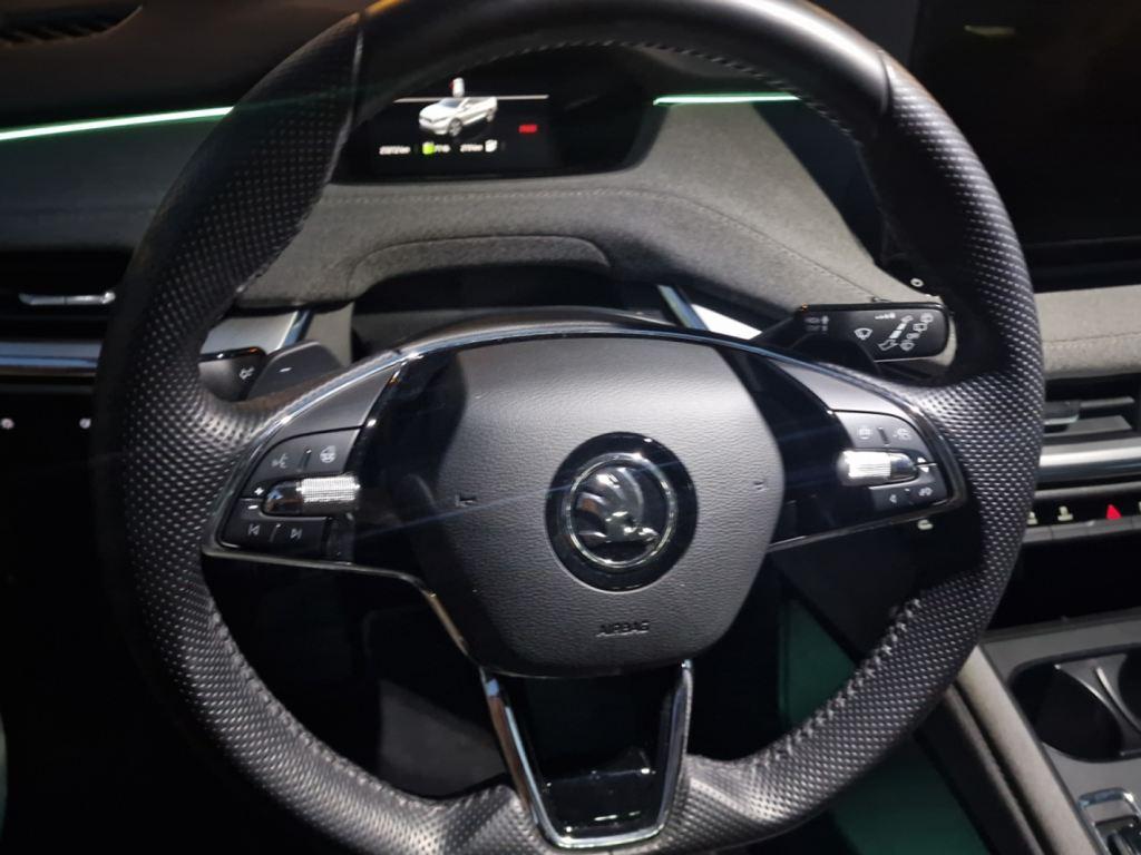 Skoda Enyaq IV 60 132 kW (180 CV) 60kWh - 8