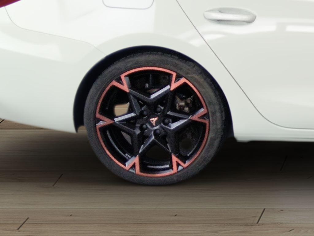 CUPRA Leon Sportstourer 1.5 eTSI DSG 110 kW (150 CV) - 7