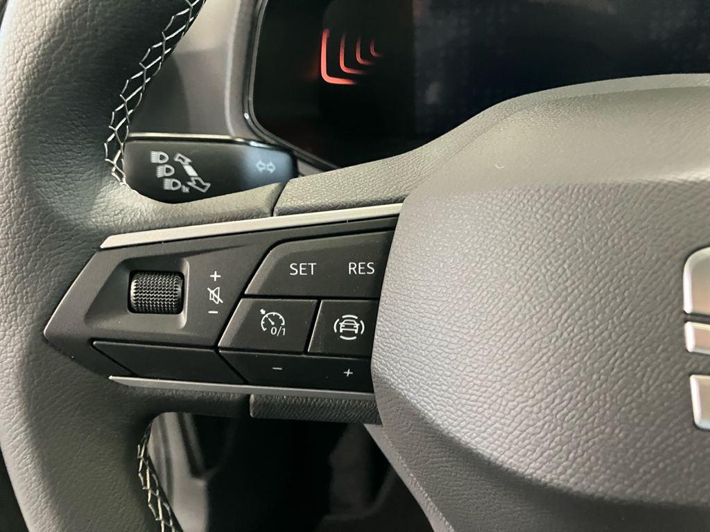 SEAT Ibiza 1.0 TSI S&S Style XM 85 kW (115 CV) - 8