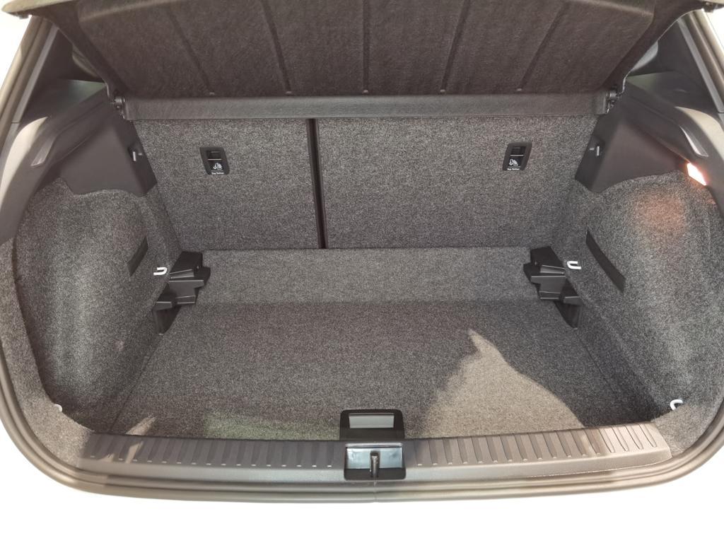 SEAT Arona 1.0 TSI FR Special Edition 85 kW (115 CV) - 6