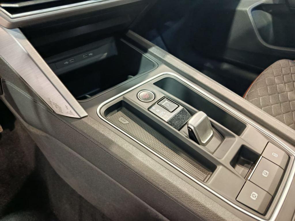 SEAT León 1.4 e-Hybrid S&S FR Go L DSG 150 kW (204 CV) - 10