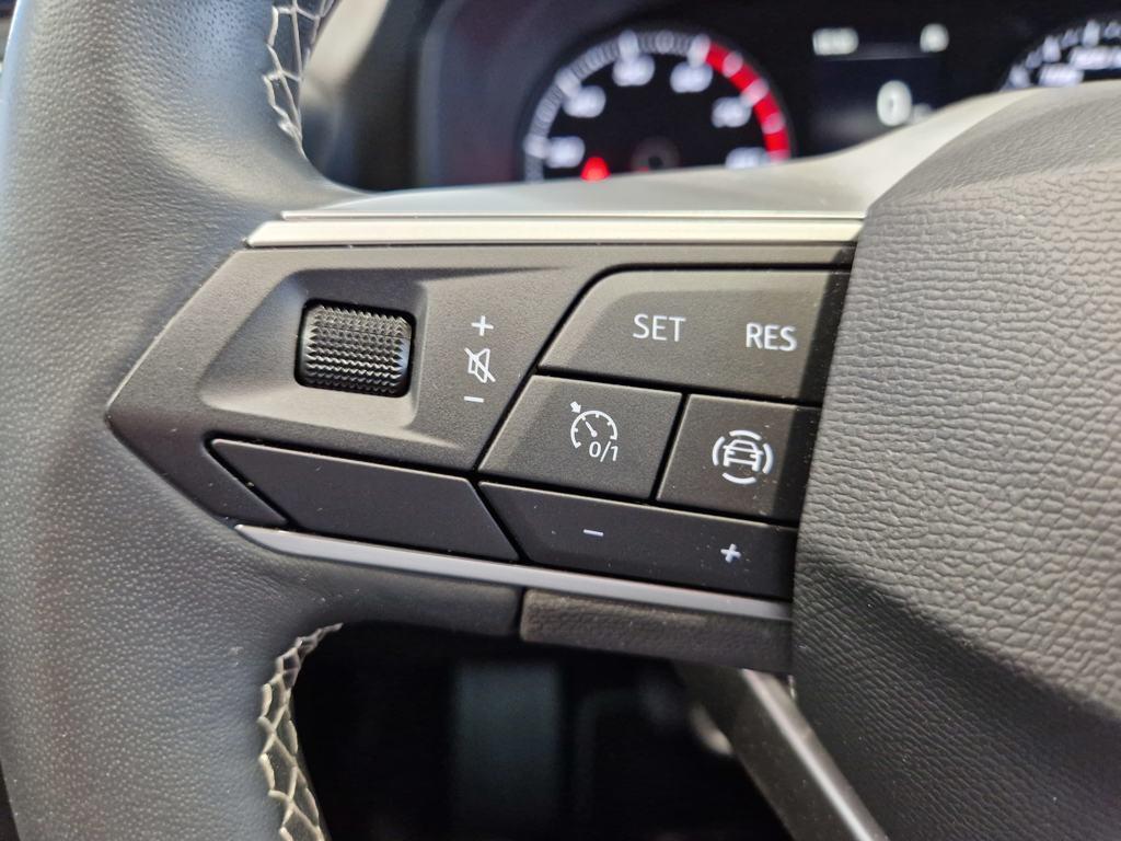 SEAT León 1.0 TSI S&S Style XS 81 kW (110 CV) - 13