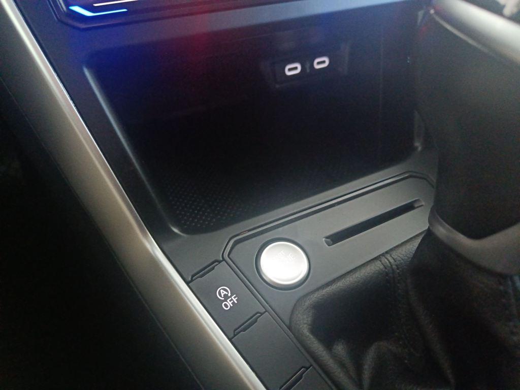 Volkswagen Taigo Life 1.0 TSI 81 kW (110 CV) DSG - 18