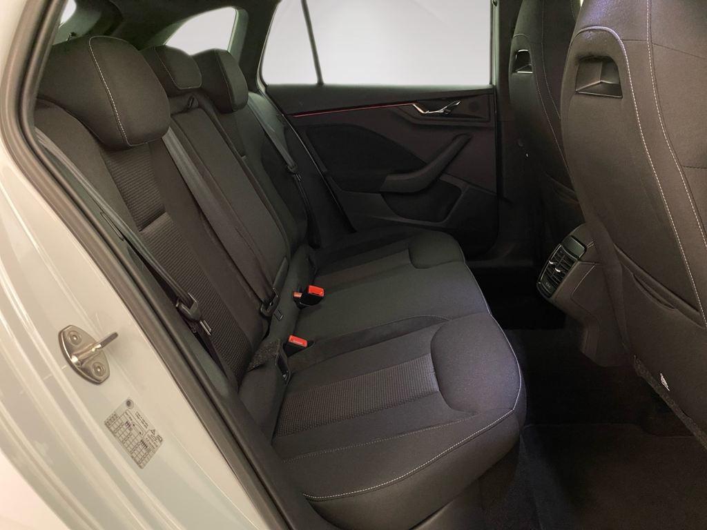 Skoda Scala Design 1.0 TSI DSG 85 kW (115 CV) - 5