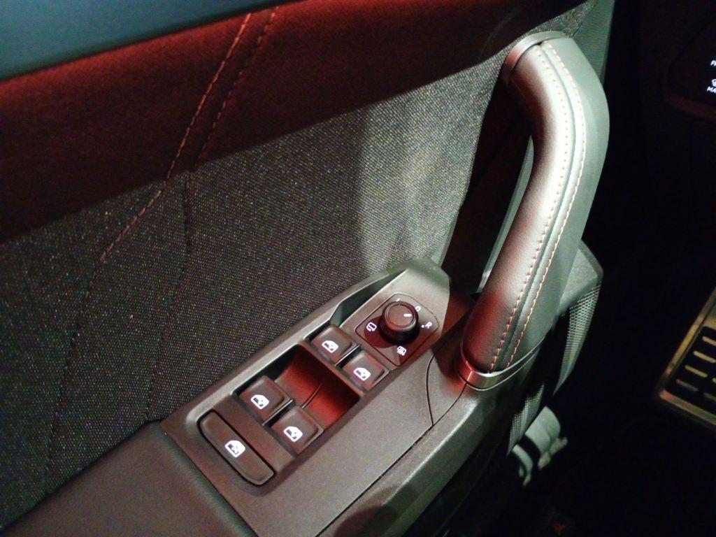 CUPRA León 1.5 eTSI DSG 110 kW (150 CV) - 16