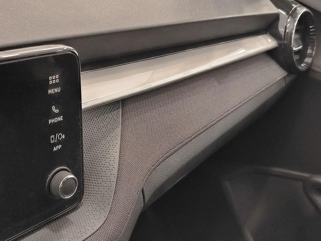 Skoda Fabia 1.0 TSI Selection 70 kW (95 CV) - 9