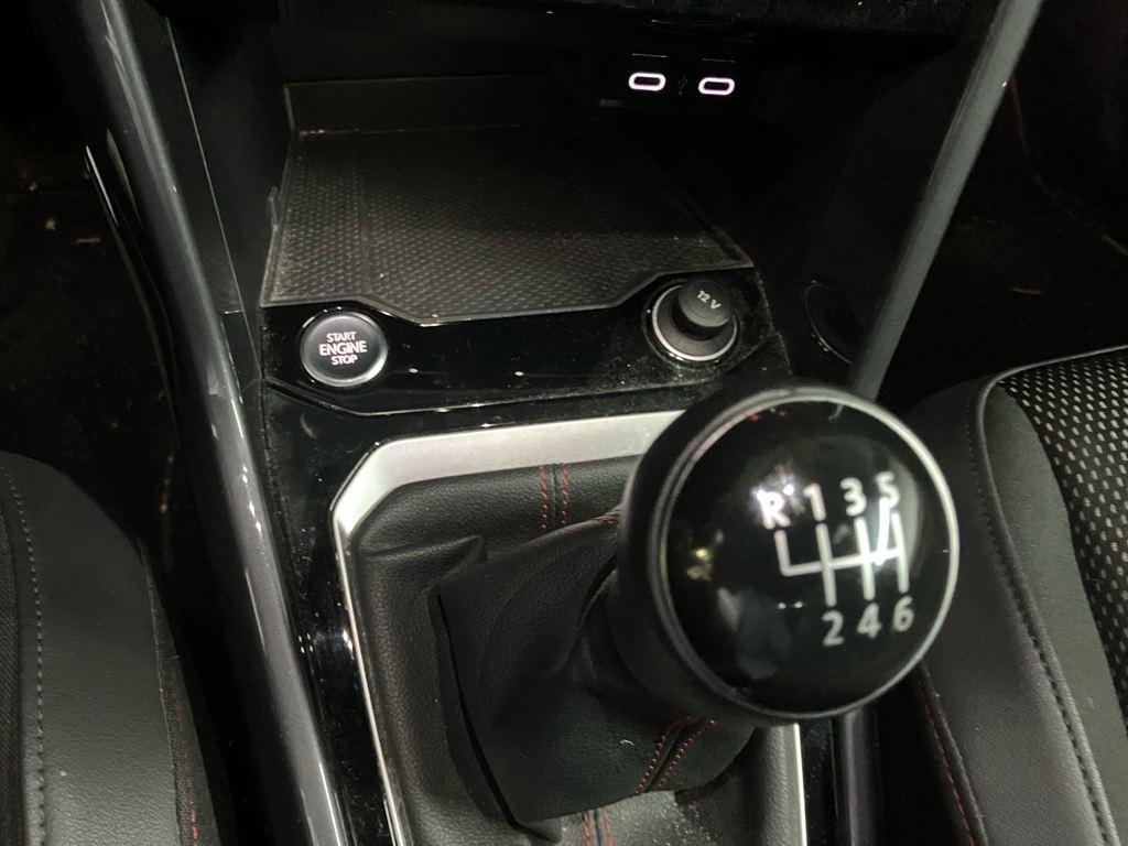 Volkswagen T-Roc Sport 1.5 TSI 110 kW (150 CV) - 16