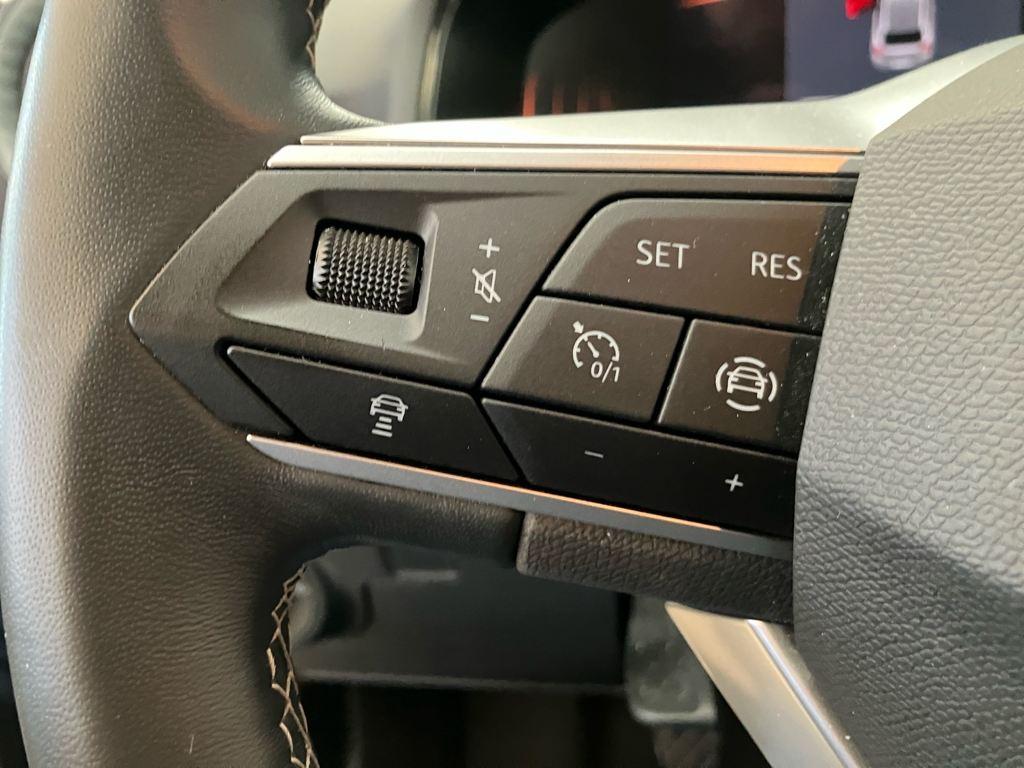 SEAT Ibiza 1.0 TSI Special Edition 85 kW (115 CV) - 8