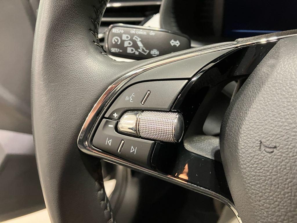 Skoda Kamiq 1.0 TSI Ambition DSG 81 kW (110 CV) - 8