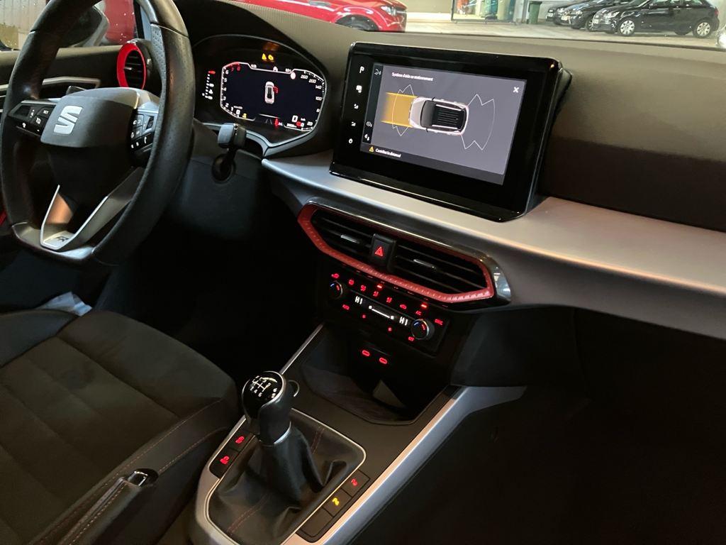 SEAT Arona 1.0 TSI FR XM 85 kW (115 CV) - 16