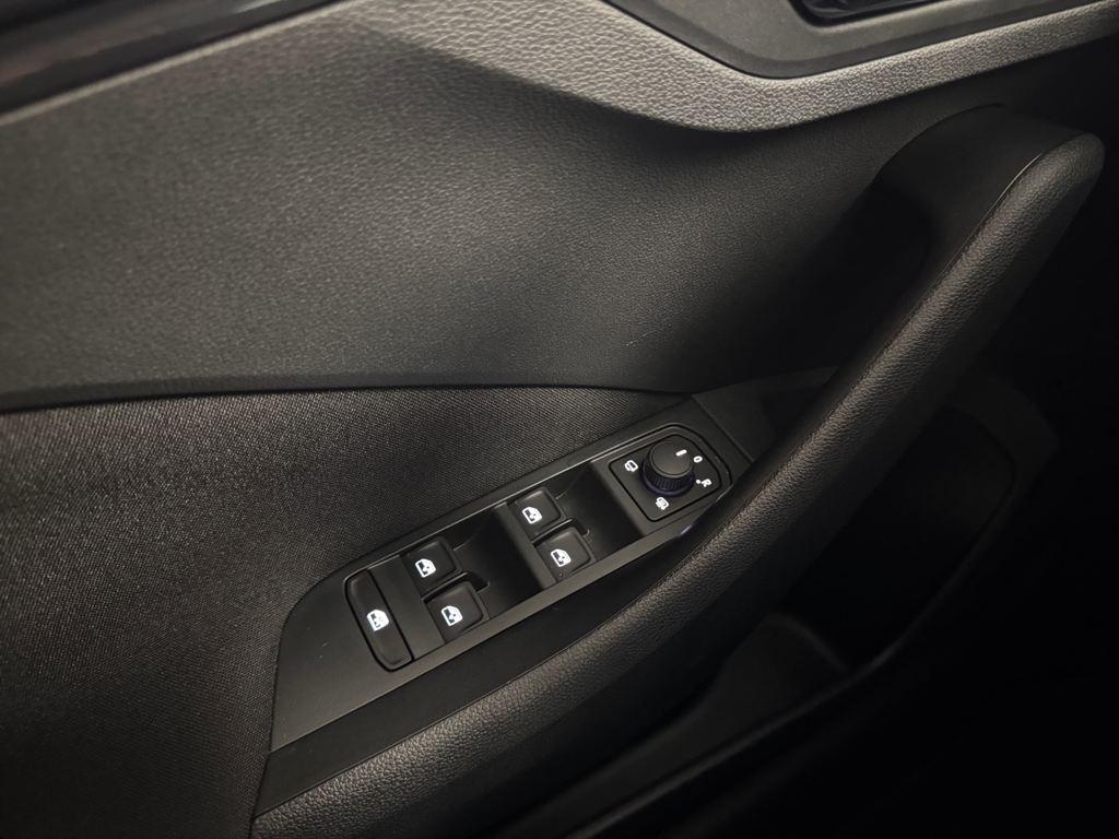 Skoda Kamiq 1.0 TSI Selection 85 kW (115 CV) - 11