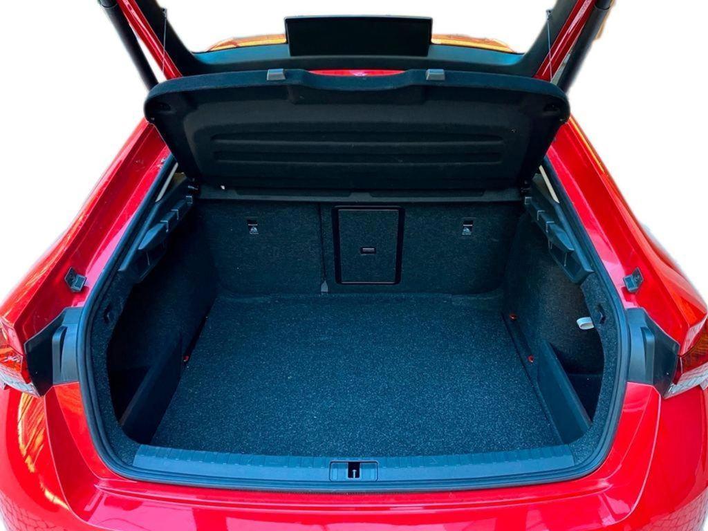 Skoda Octavia 2.0 TDI Selection 85 kW (115 CV) - 6