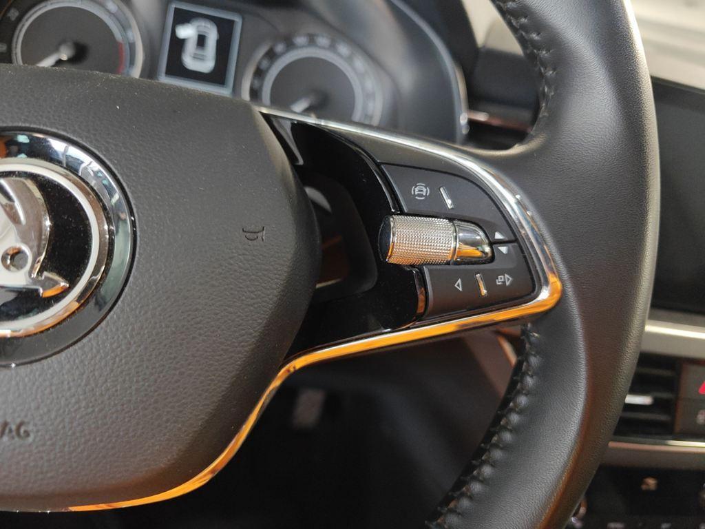 Skoda Kamiq 1.5 TSI Style DSG 110 kW (150 CV) - 9