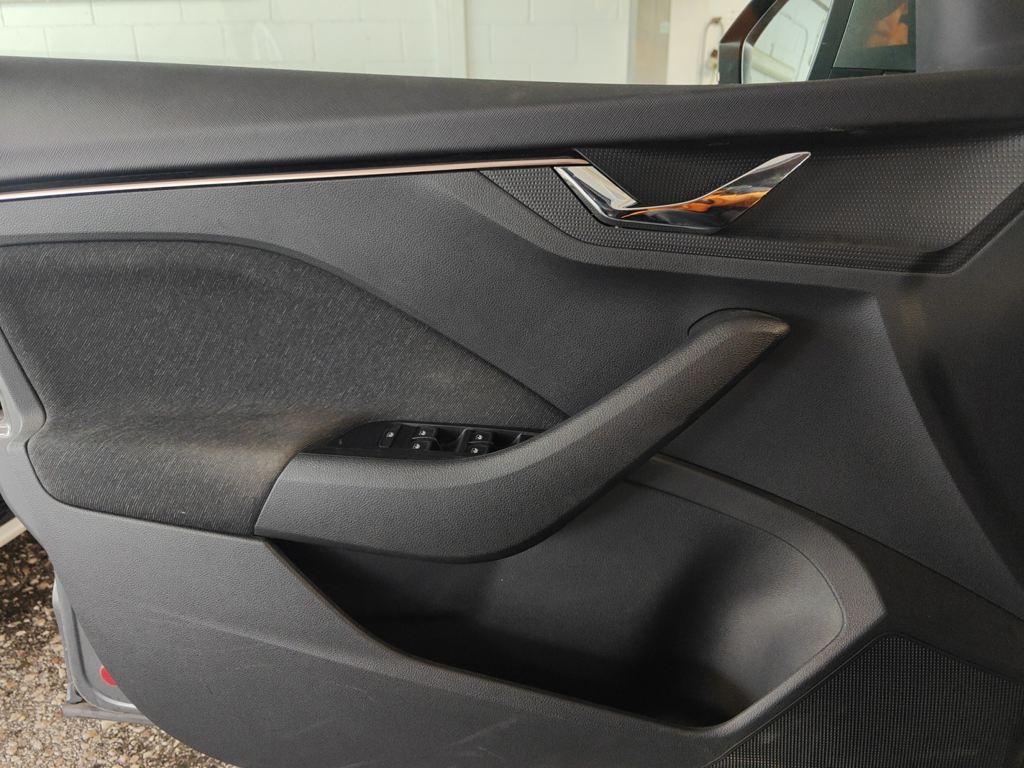 Skoda Kamiq 1.5 TSI Style DSG 110 kW (150 CV) - 12