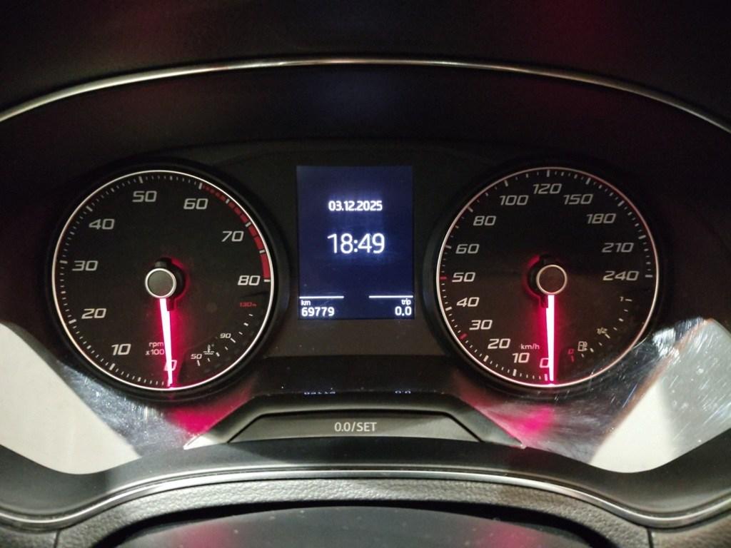 SEAT Ibiza 1.0 MPI Style Plus 59 kW (80 CV) - 8