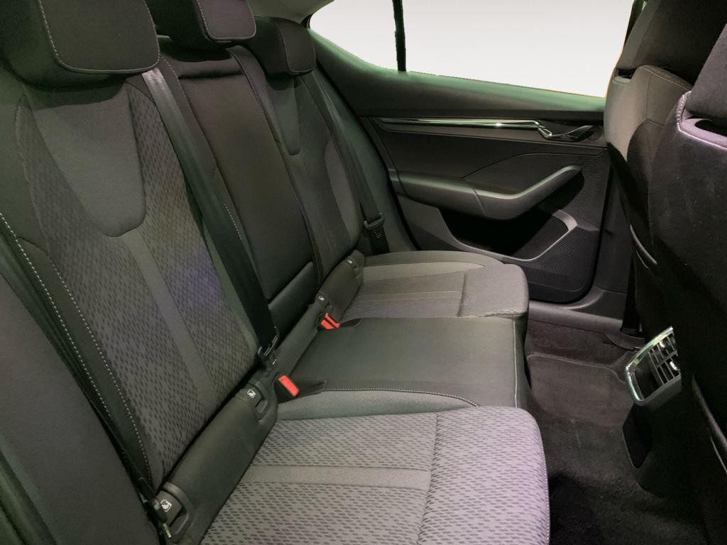 Skoda Octavia 1.4 TSI iV P-HEV Selection DSG 150 kW (204 CV) - 5