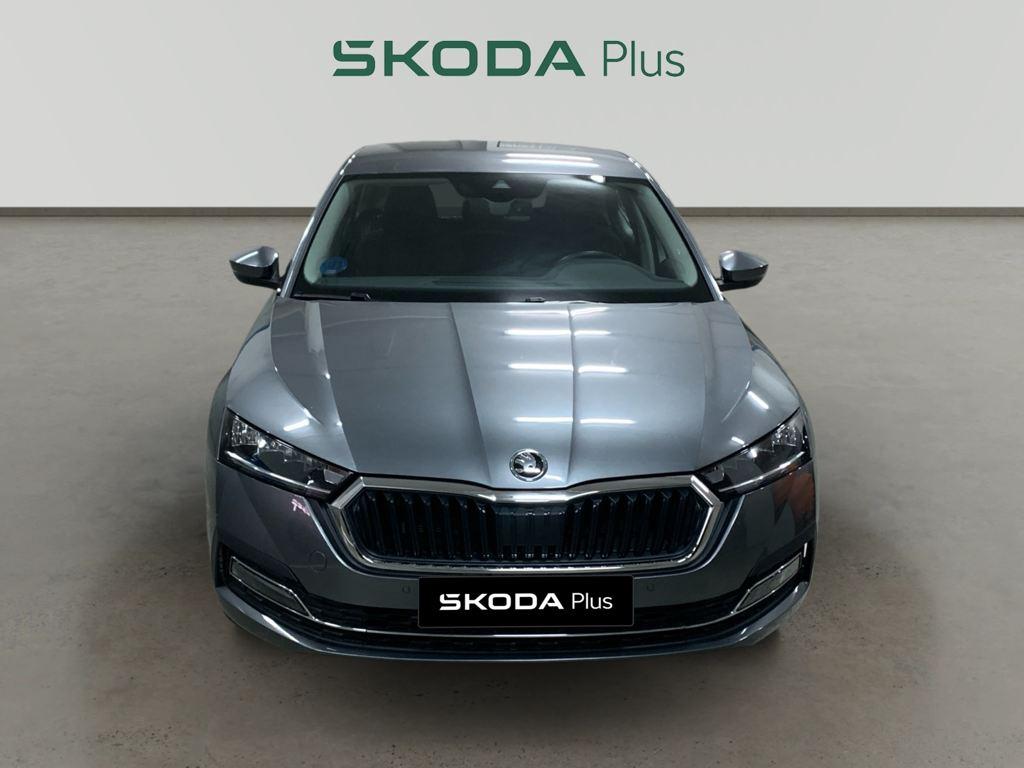 Skoda Octavia 1.4 TSI iV P-HEV Selection DSG 150 kW (204 CV) - 10