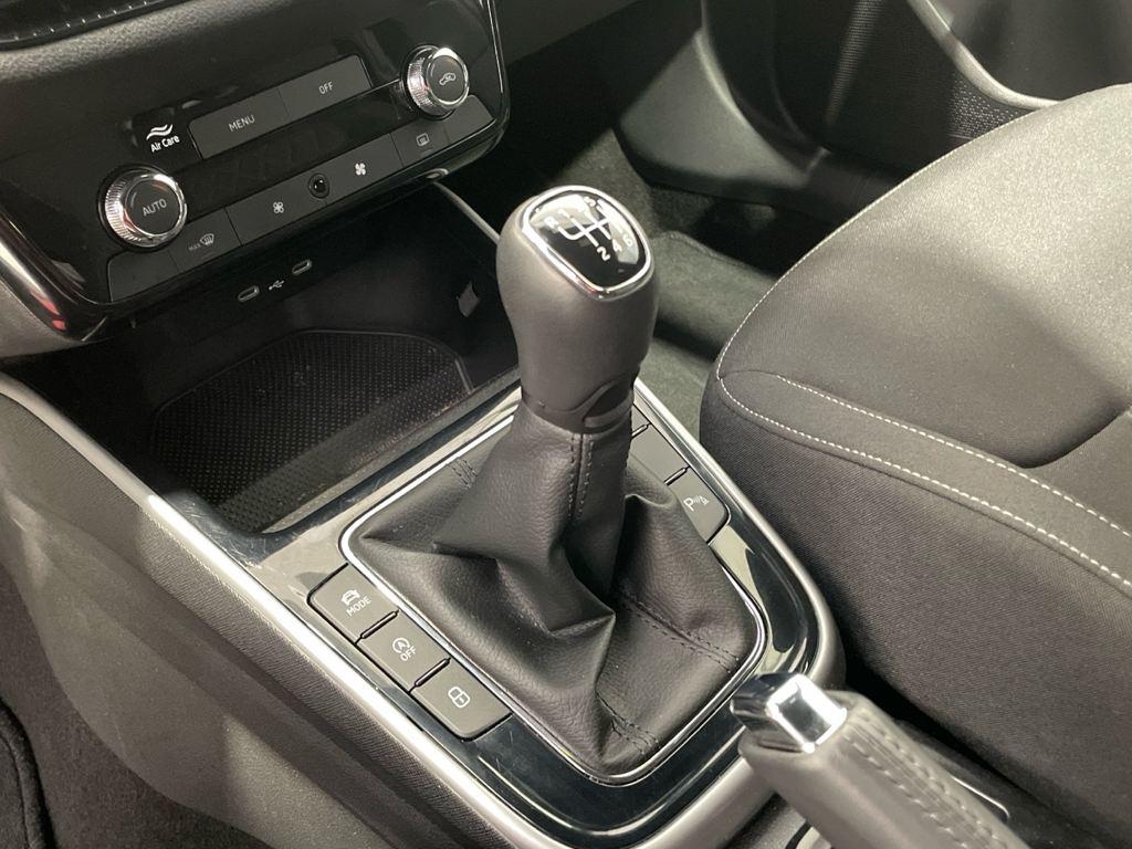 Skoda Fabia 1.0 TSI Design 85 KW (115 CV) - 18