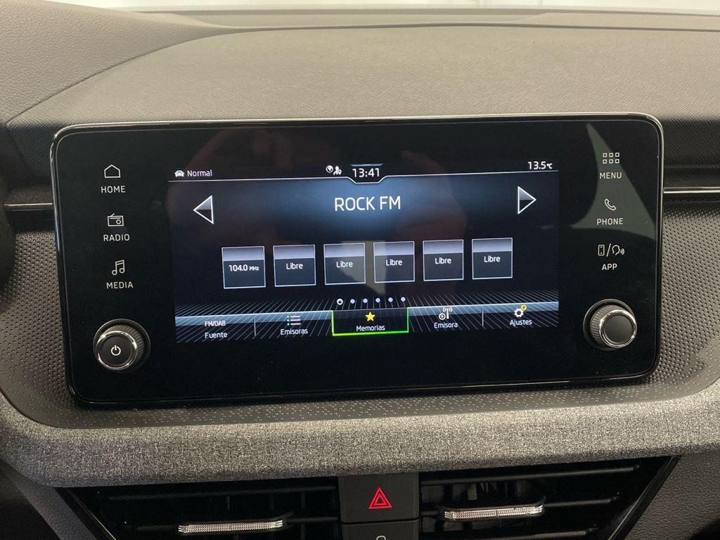 Skoda Kamiq 1.0 TSI Selection DSG 85 kW (115 CV) - 16